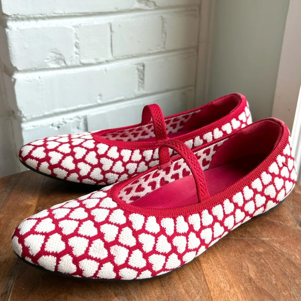 Vivaia Tamia Almond-Toe‎ Mary-Jane Valentine's Day Cream Ivory Red Heart 41 9.5